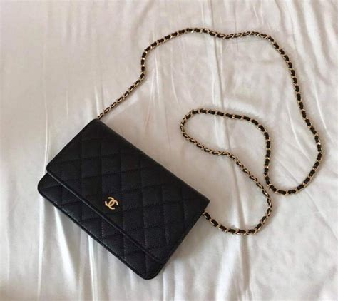 chanel small sling bag